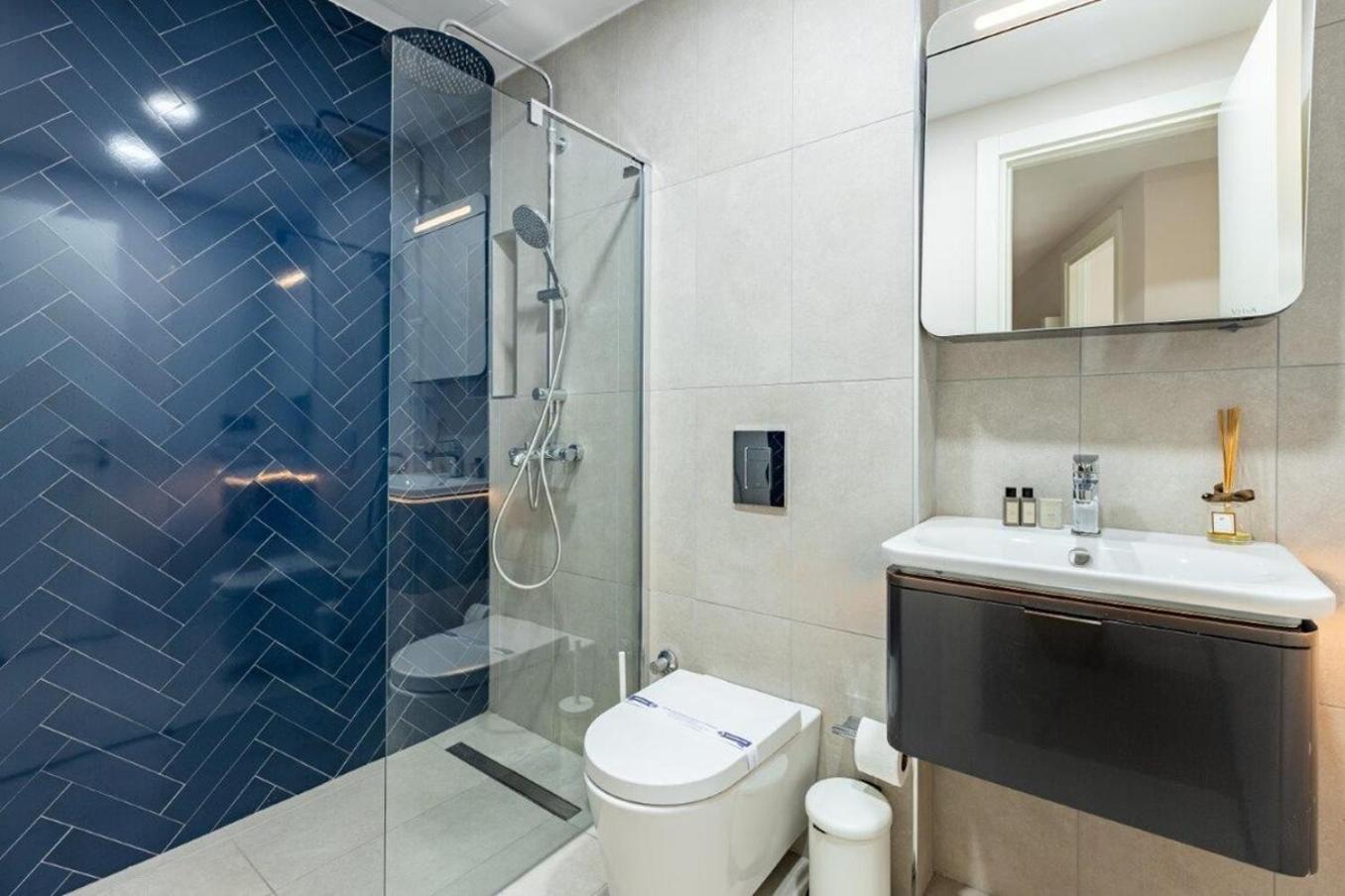 דירה Penthouse Duplex 4br25bath Terrace Views! #258 איסטמבול