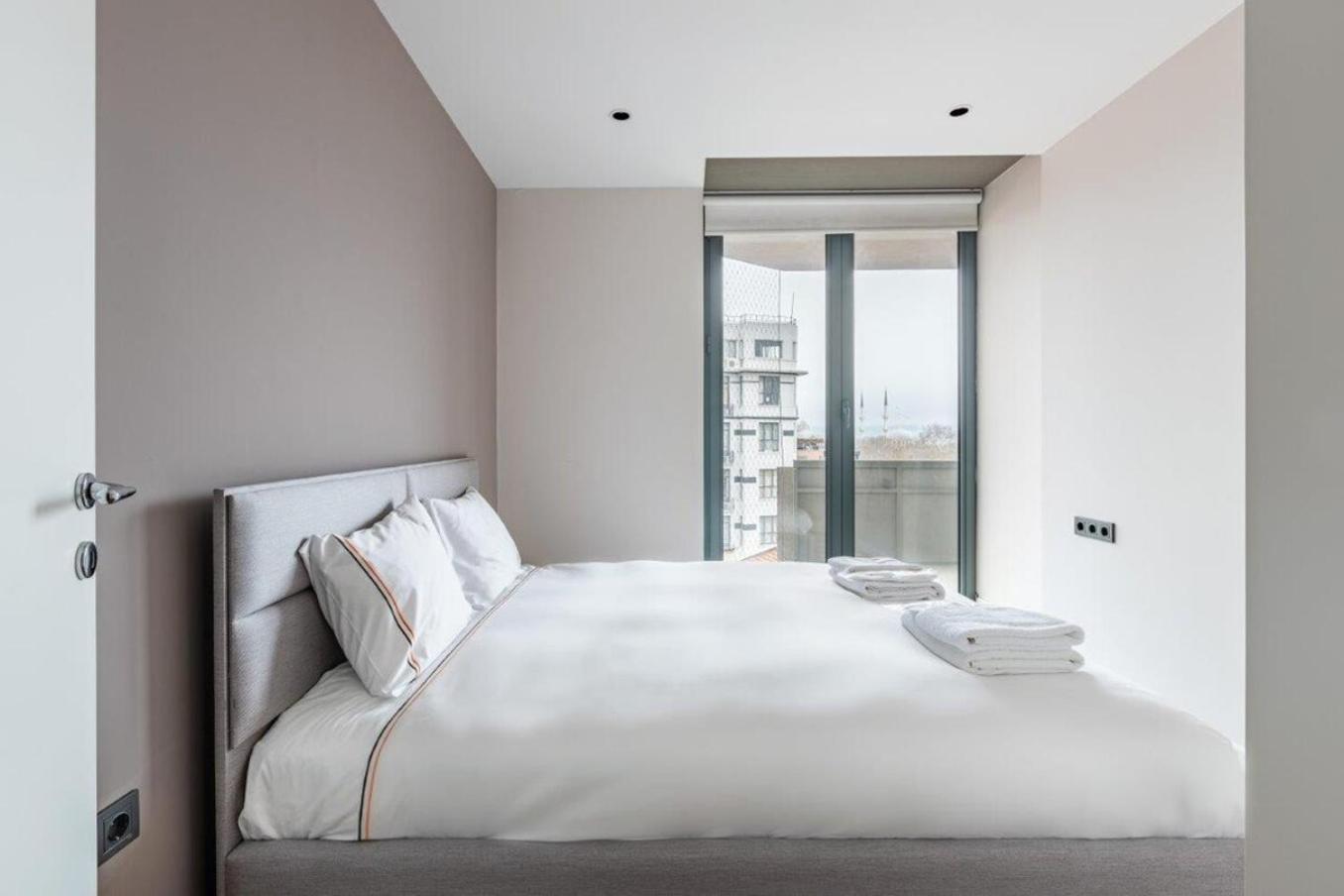 Penthouse Duplex 4br25bath Terrace Views! #258 * איסטמבול