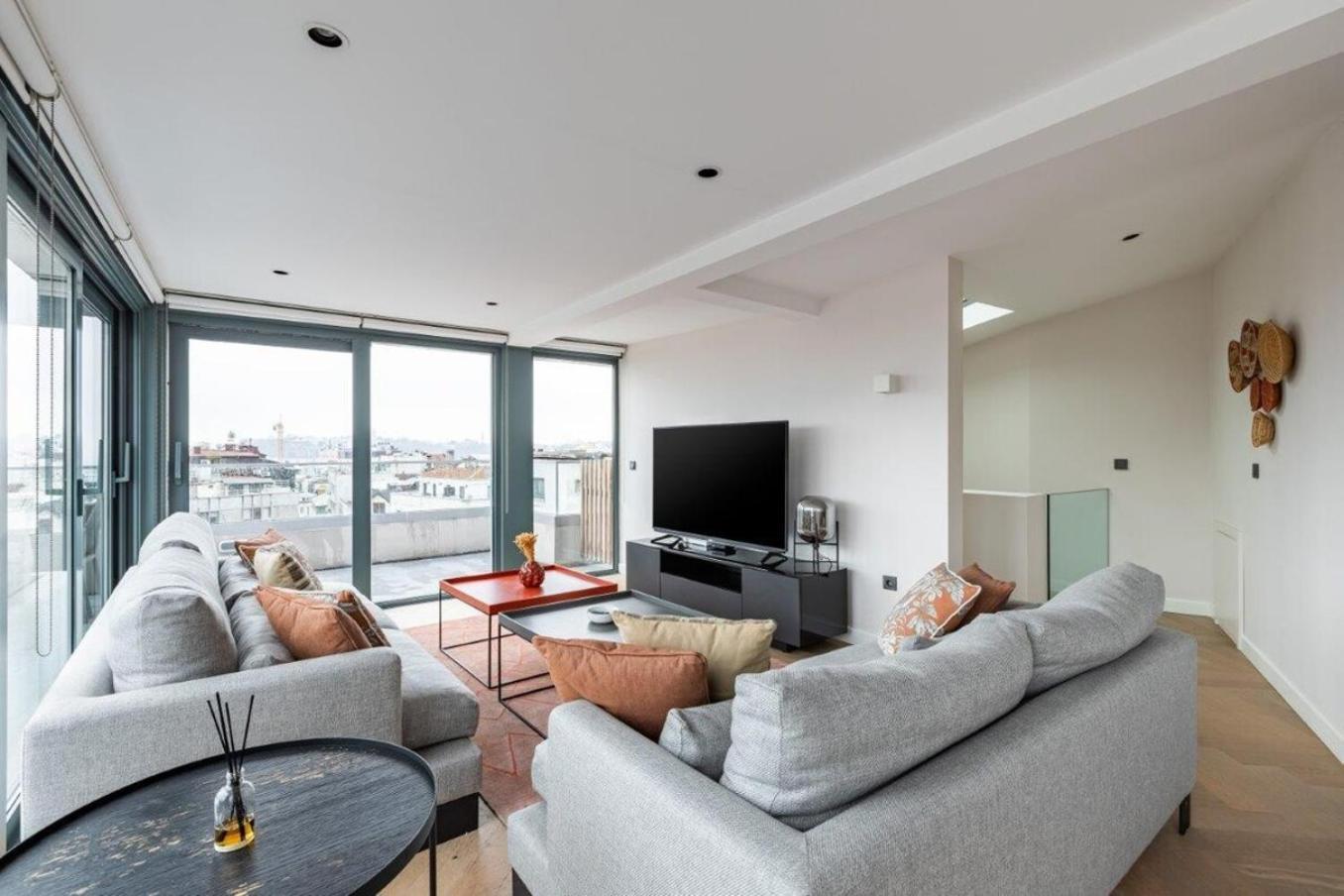 Penthouse Duplex 4br25bath Terrace Views! #258 דירה איסטמבול